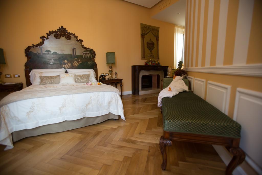 Royal Suite Trinita Dei Monti Rom Rum bild